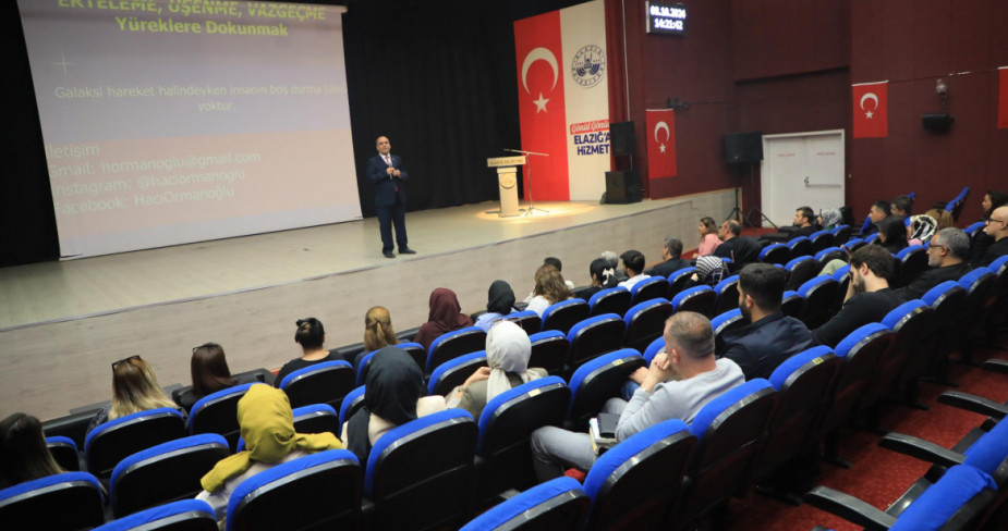 Elazığ Belediyesi’nden Personeline Konferans