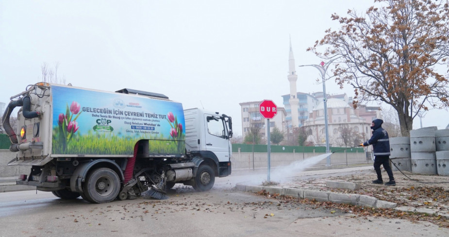 Elazığ Belediyesi, Olgunlar Mahallesi’nde Kapsamlı Temizlik Yaptı