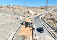 Elazığ Belediyesi, Yol Genişletme Çalışmalarına Devam Ediyor