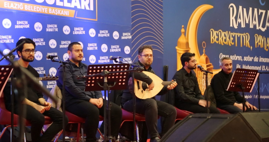 Ramazan Ayının Coşkusu Ahmet Tevfik Ozan Fuar ve Kongre Merkezi'nde Yaşanıyor